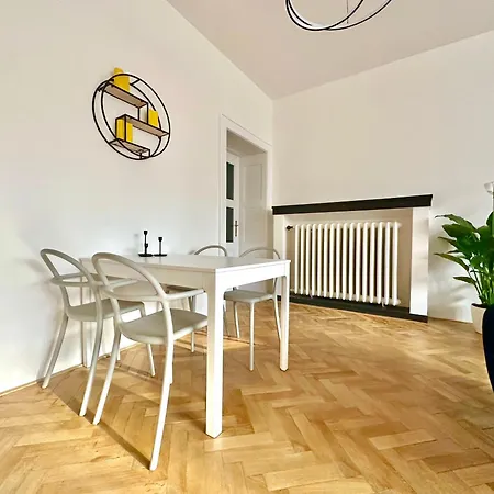 Botanique Rooms With Sauna By Homester Brno Exterior photo